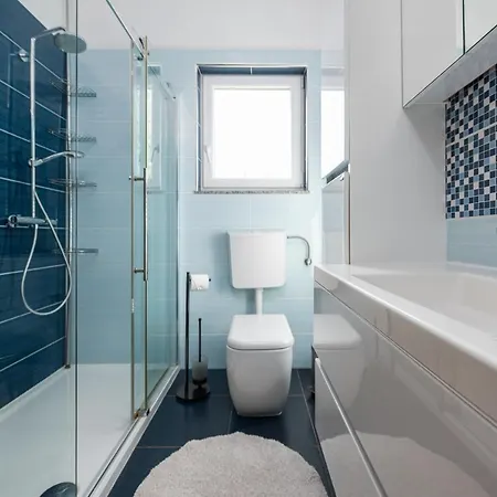 House Karla 扎达尔