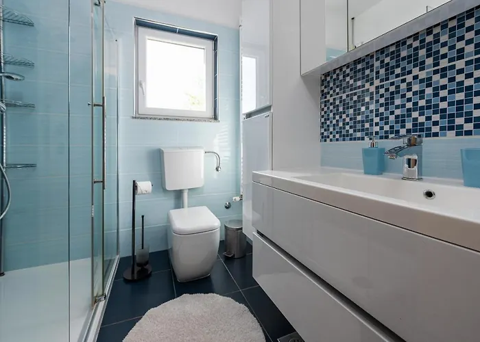 House Karla Вілла *